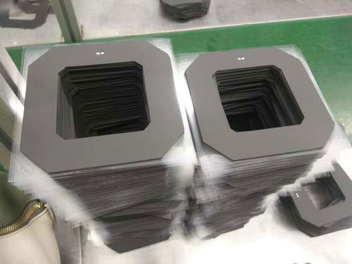 全力以赴，共渡難關(guān)